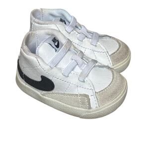 Nike Blazer white black infant crib show sneaker SIZE 2